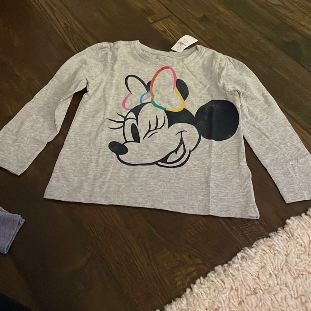 NWT Gap MINNIE long sleeve shirt 4t
